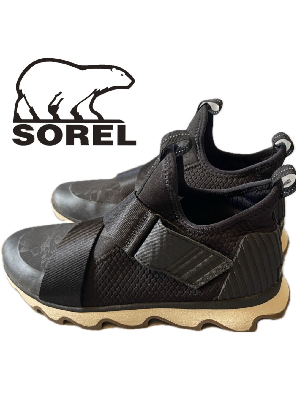 Sorel Kinetic Sneak Women's Black Slip On Athletic Sneakers Scalloped Sole 9